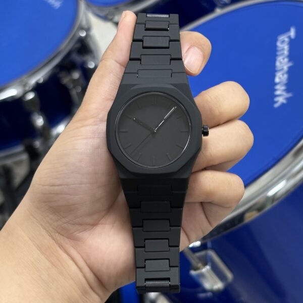 Men's Business Minimalist Quartz Wrist Watch, Round Dial, Plastic Band & Case, Non-Waterproof, 24-Hour Display, Pointer Show, Regular Cleaning Required - Image 3